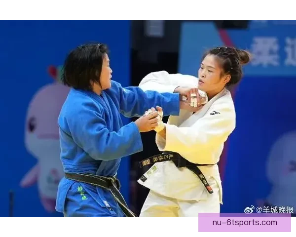 精彩纷呈，柔道赛场再掀波澜